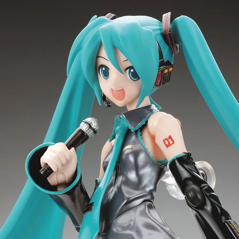 14cm Anime Hatsune Miku Figma 014 Joint Movable Face Change Boxed Doll PVC Action Figure Decoration Model Toys Kids Girls Gift 14cm Anime Hatsune Miku Figma 014 Joint Movable Face Change Boxed Doll PVC Action Figure Decoration Model Toys Kids Girls Gift